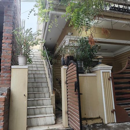 Selvams Home Stay Тиручендур Экстерьер фото